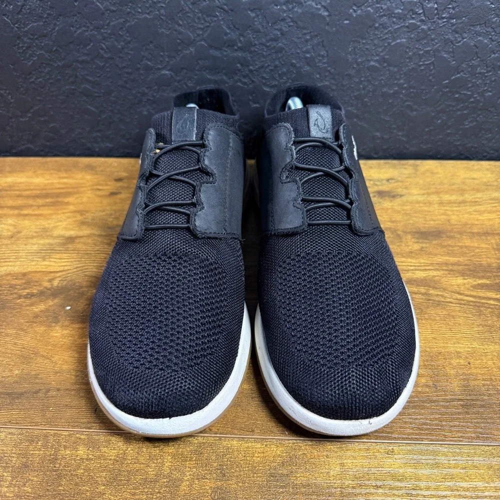 OluKai Makia Ulana Kai 10394-4040 Black Leather Textile Sneakers Mens Size 9.5M